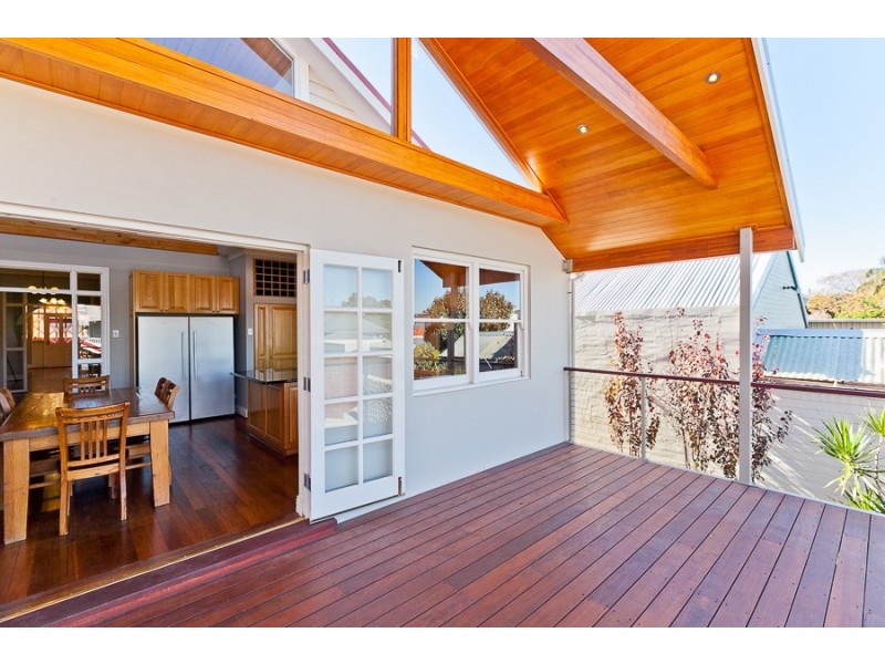 126 Victoria Street, Mosman Park WA 6012