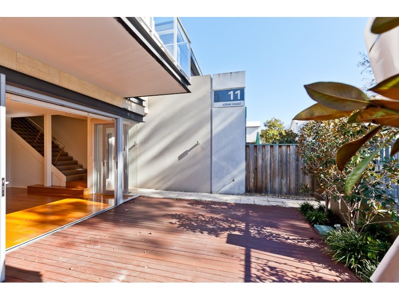 11 Clive Road, Cottesloe WA 6011