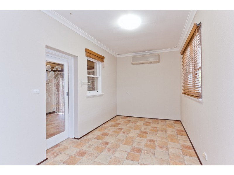 107 Rochdale Road, Mount Claremont WA 6010