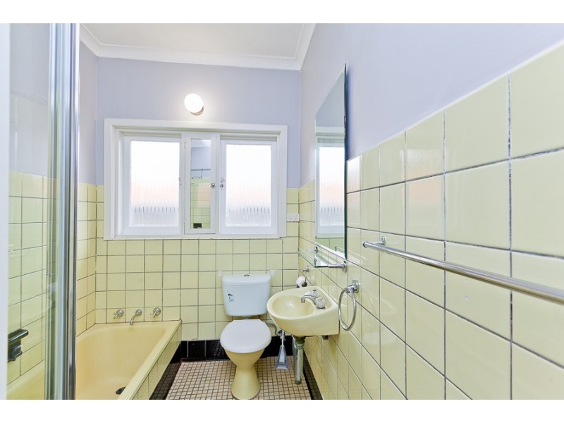 107 Rochdale Road, Mount Claremont WA 6010