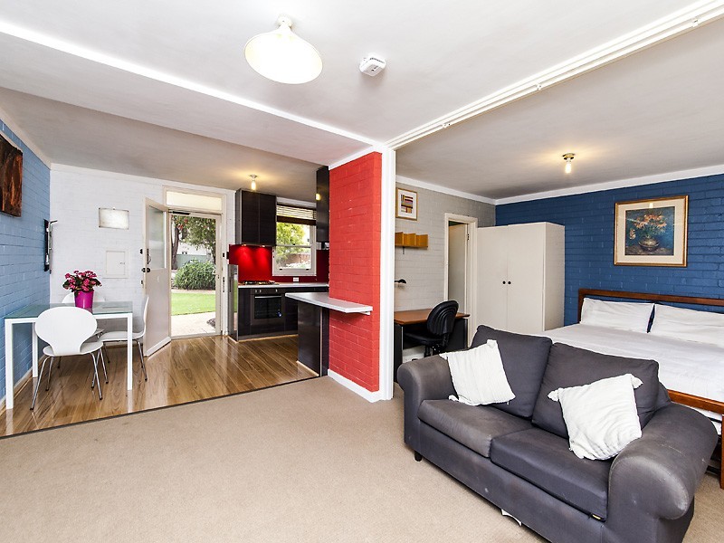 4/17-23 The Avenue, Crawley WA 6009