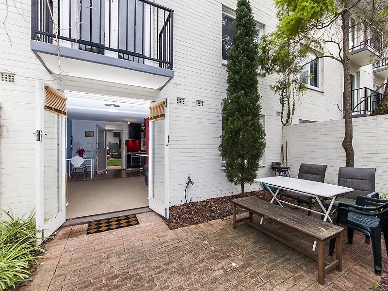 4/17-23 The Avenue, Crawley WA 6009