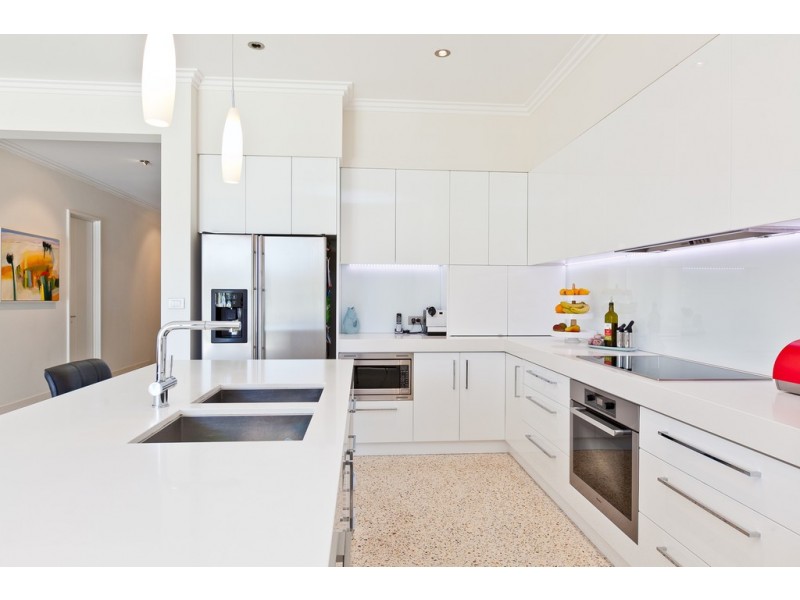 60 Evandale Street, Floreat WA 6014