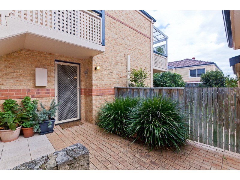 23/18 St Johns Wood Boulevard, Mount Claremont WA 6010