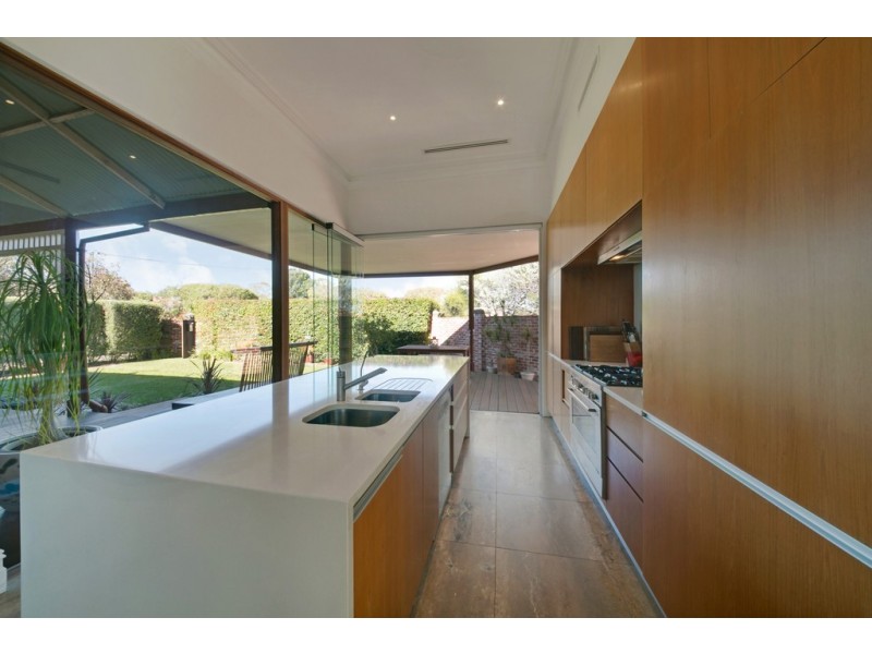 152A Ninth Avenue, Inglewood WA 6052