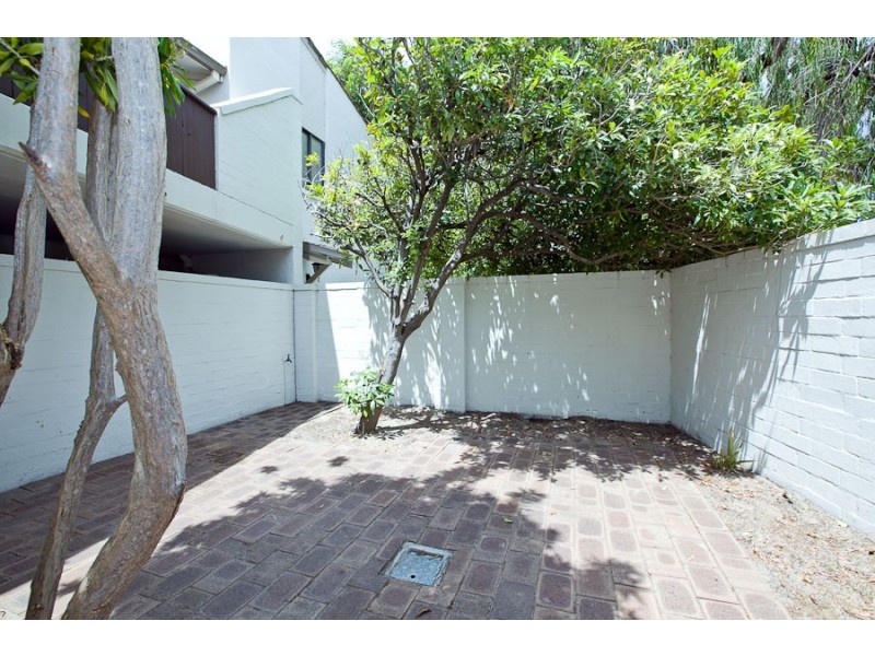 8/48 Broadway, Nedlands WA 6009