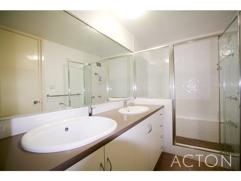 9A/25 Victoria Avenue, Claremont WA 6010