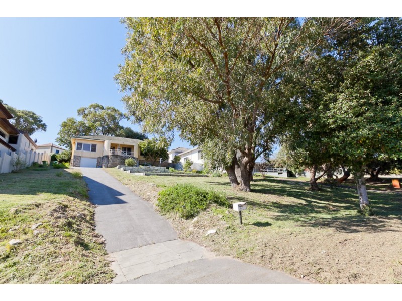 8 Lowanna Way, City Beach WA 6015