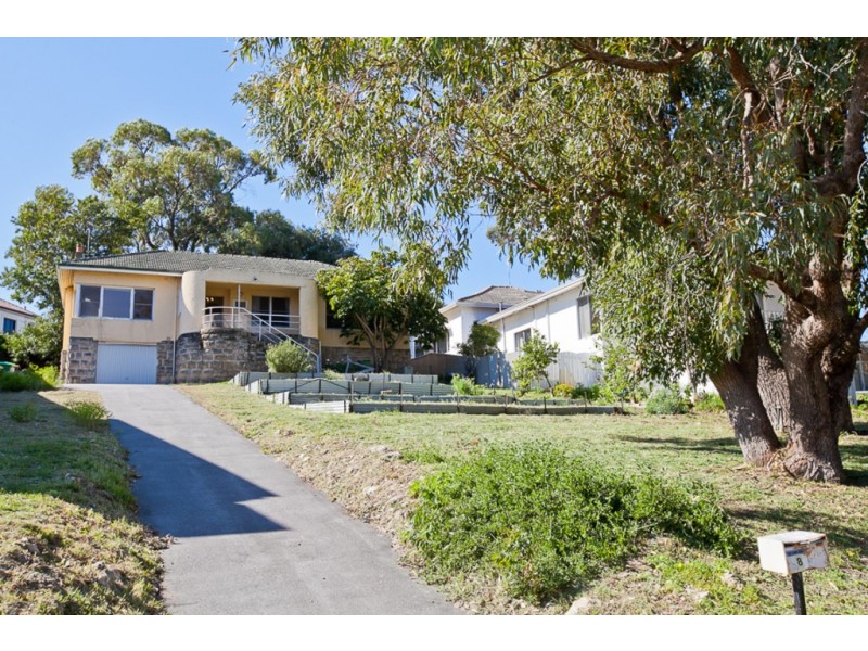 8 Lowanna Way, City Beach WA 6015
