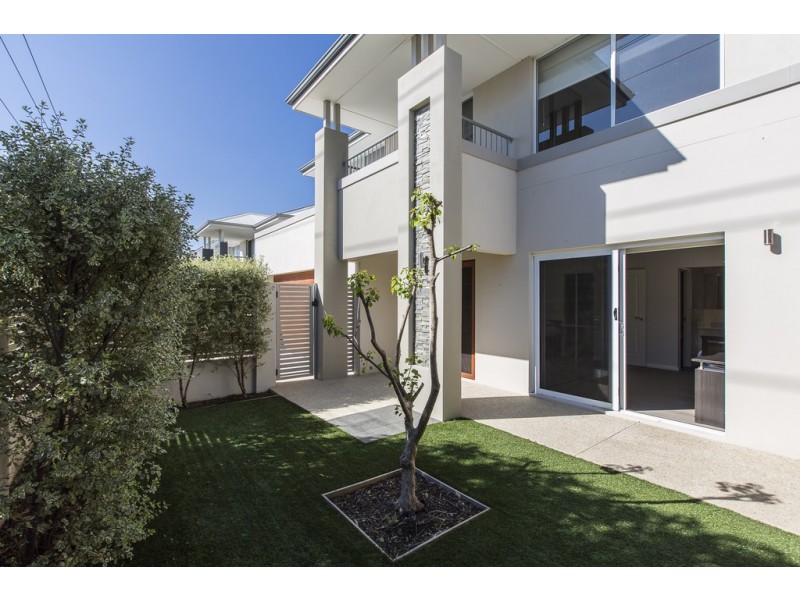 40 Brockway Road, Claremont WA 6010