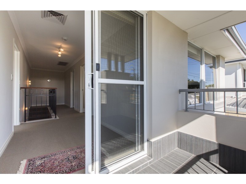 40 Brockway Road, Claremont WA 6010