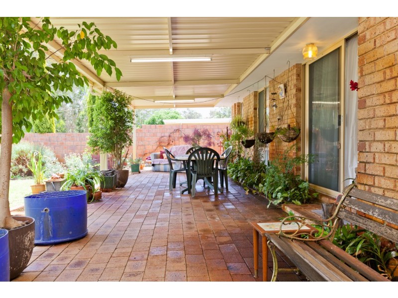 2 Wendowie Place, Serpentine WA 6125