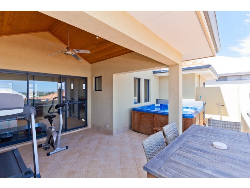 41 Cassidae Terrace, Karrinyup WA 6018