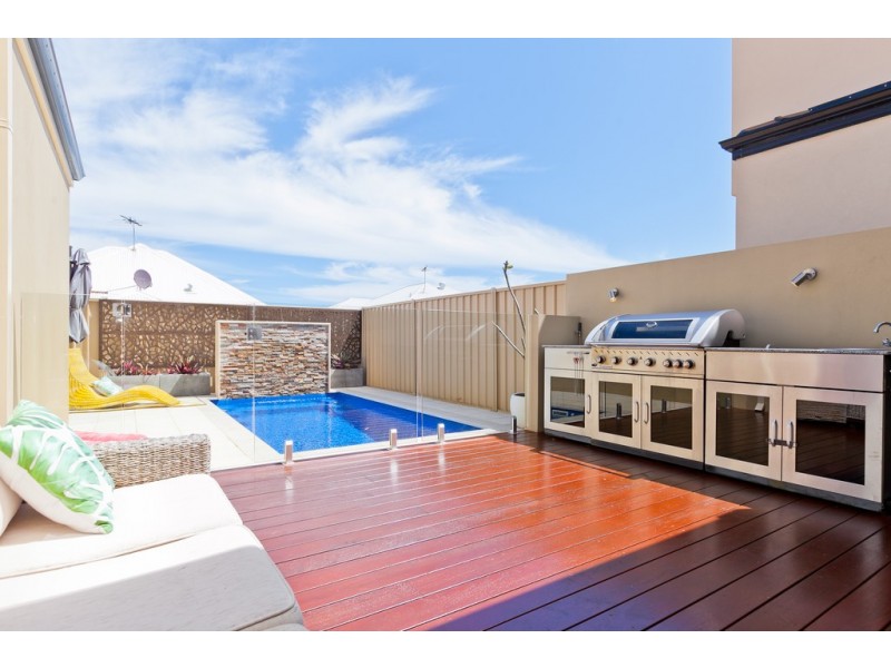 41 Cassidae Terrace, Karrinyup WA 6018