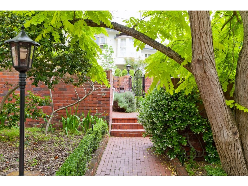 16/128 Forrest Street, Peppermint Grove WA 6011