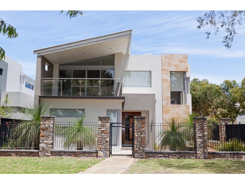 13 Pinnata Mews, Churchlands WA 6018