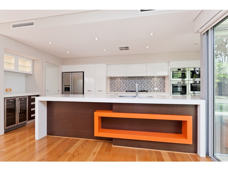 13 Pinnata Mews, Churchlands WA 6018