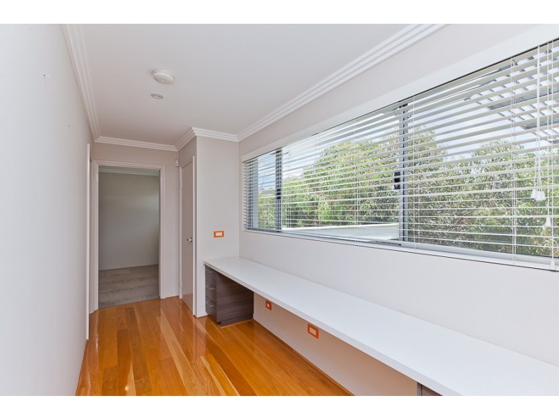 13 Pinnata Mews, Churchlands WA 6018