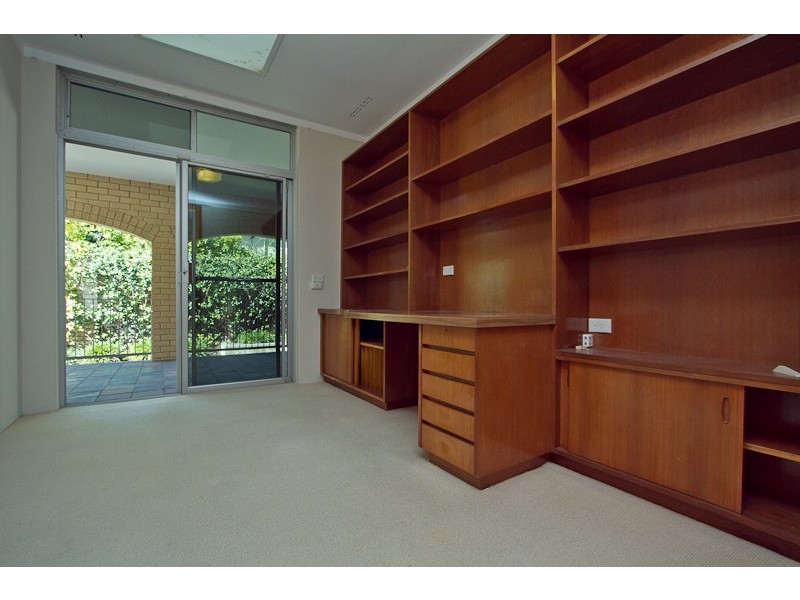 31 Irvine Street, Peppermint Grove WA 6011