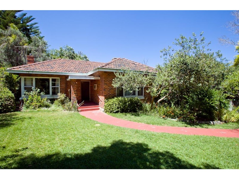 131 Circe Circle, Dalkeith WA 6009