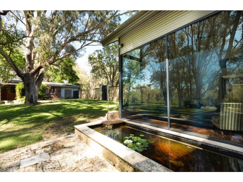 922 Eighty Road, Baldivis WA 6171