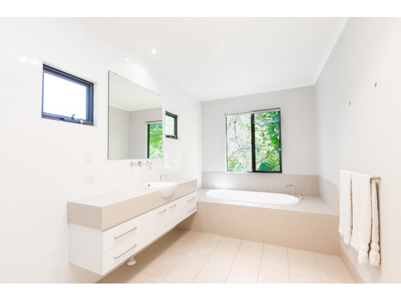 922 Eighty Road, Baldivis WA 6171