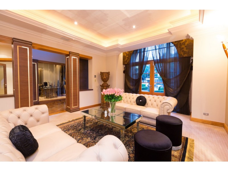 82 Philip Road, Dalkeith WA 6009