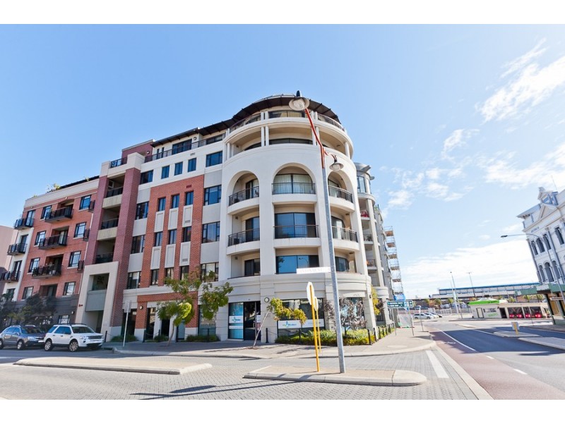 10/74 Cantonment Street, Fremantle WA 6160