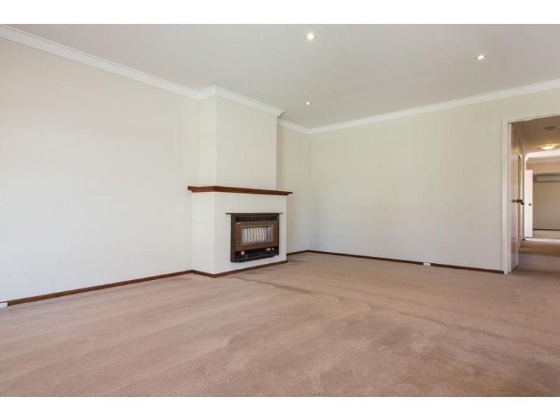 14 Genesta Crescent, Dalkeith WA 6009