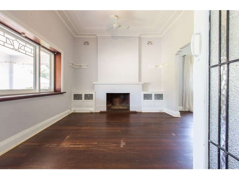 87 Melvista Avenue, Nedlands WA 6009