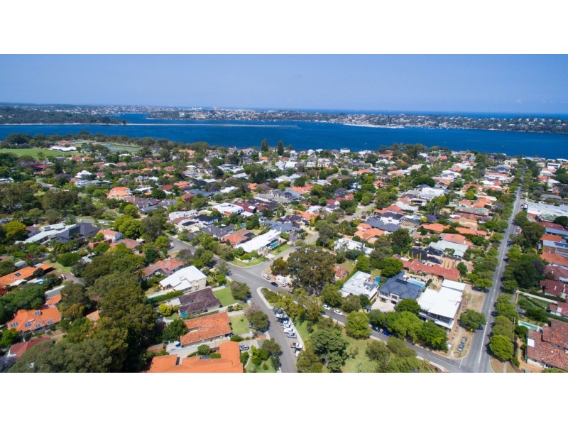 14 and 14A Genesta Crescent, Dalkeith WA 6009