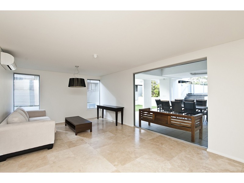 27/1 Douro Place, West Perth WA 6005