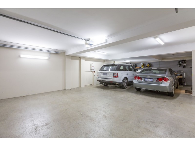 33 Dunkley Avenue, Applecross WA 6153