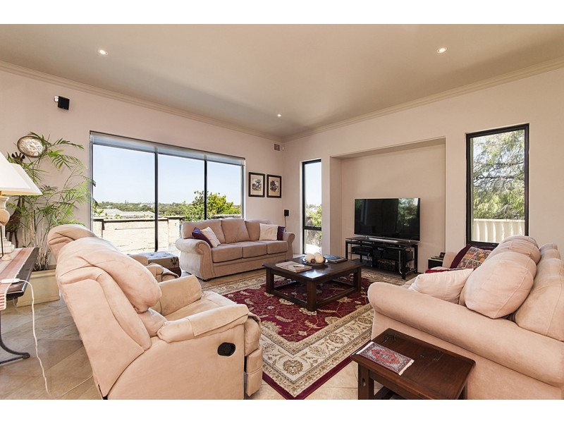 44A Devon Road, Swanbourne WA 6010