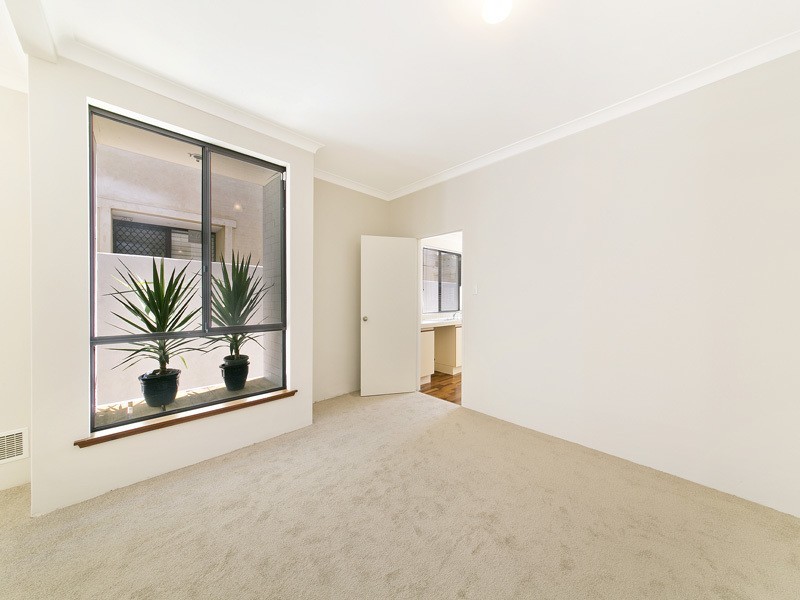 1/20 Tareena Street, Nedlands WA 6009