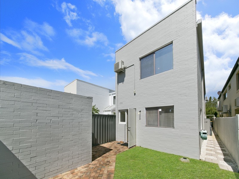 1/20 Tareena Street, Nedlands WA 6009