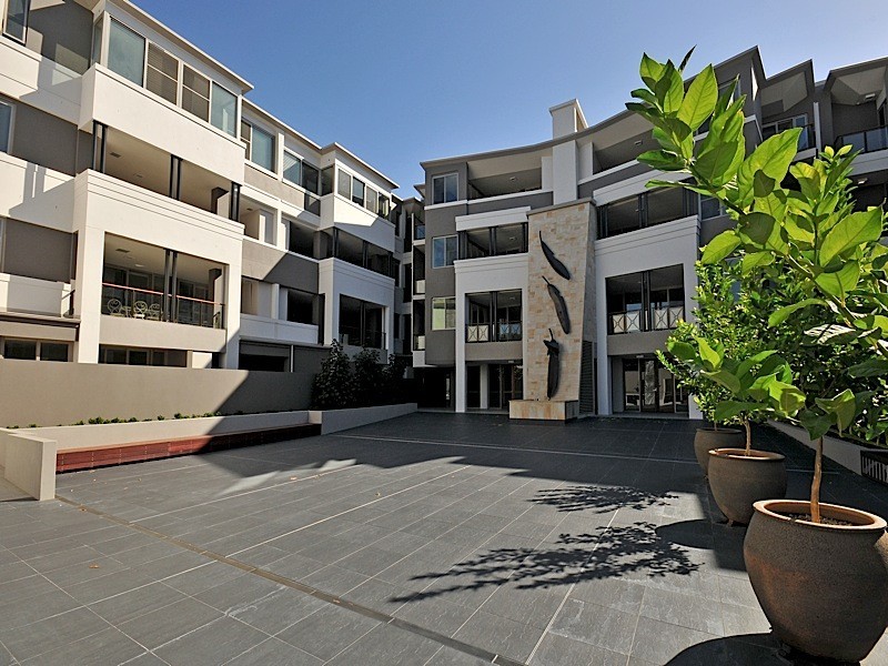 202/40 St Quentin Avenue, Claremont WA 6010