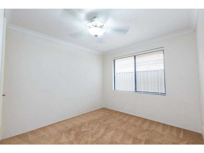 44 Colesbrook Drive, Byford WA 6122