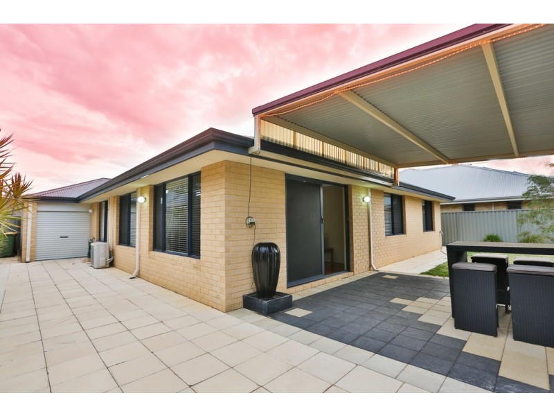 44 Colesbrook Drive, Byford WA 6122