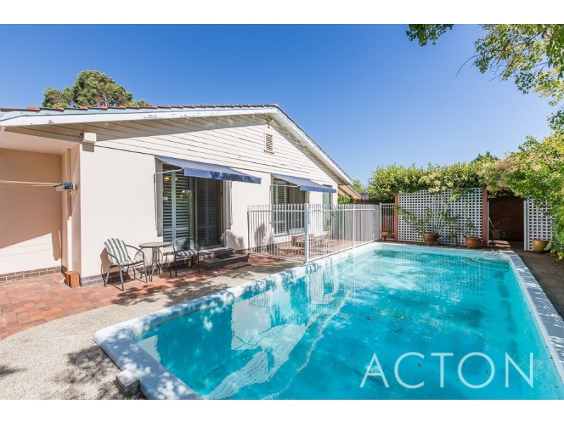 1 Robert Street, Dalkeith WA 6009
