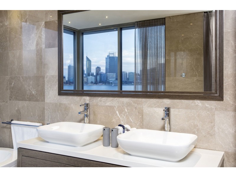 2/5 Ferry Street, South Perth WA 6151