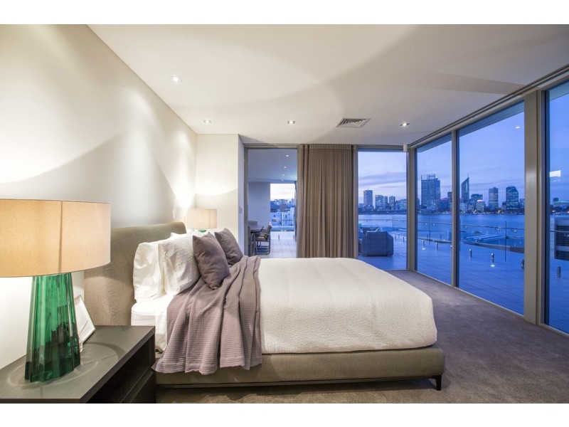 6/5 Ferry Street, South Perth WA 6151