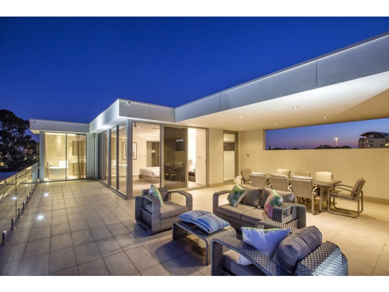 7/5 Ferry Street, South Perth WA 6151