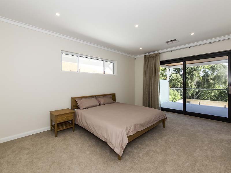 52 Minora Road, Dalkeith WA 6009