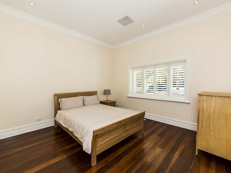 52 Minora Road, Dalkeith WA 6009