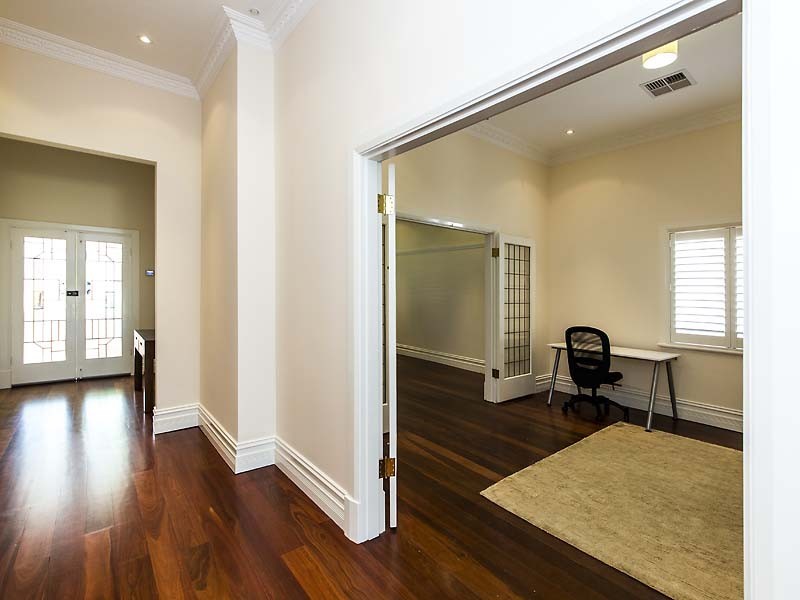 52 Minora Road, Dalkeith WA 6009
