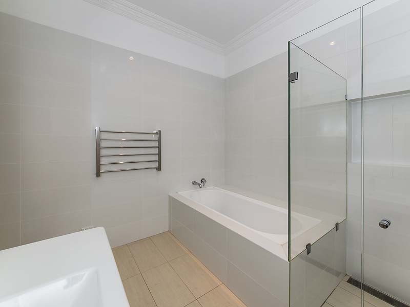 52 Minora Road, Dalkeith WA 6009