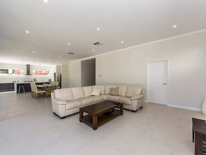 52 Minora Road, Dalkeith WA 6009