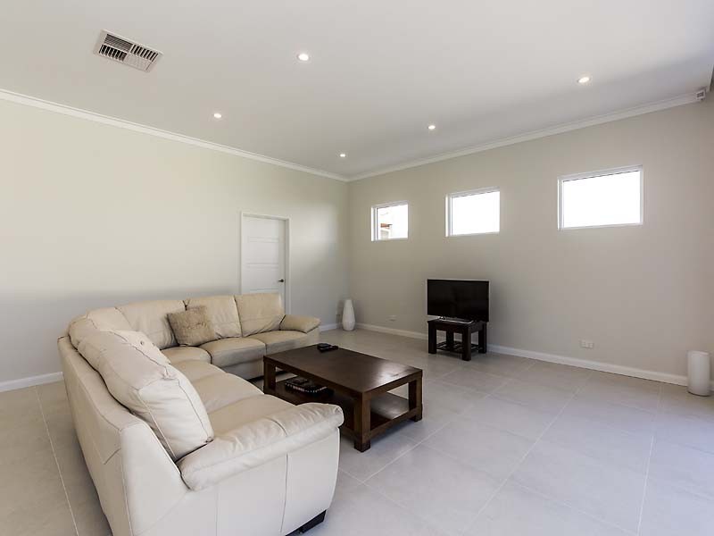 52 Minora Road, Dalkeith WA 6009