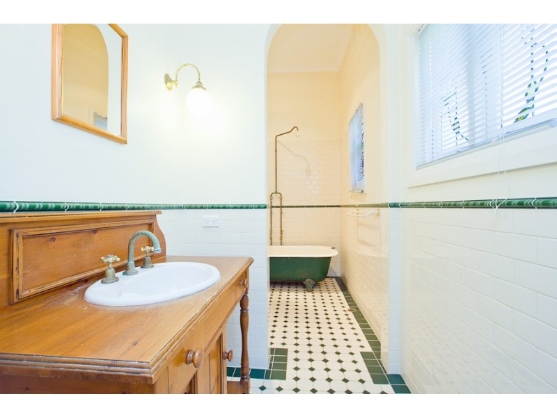 32 Broome Street, Cottesloe WA 6011